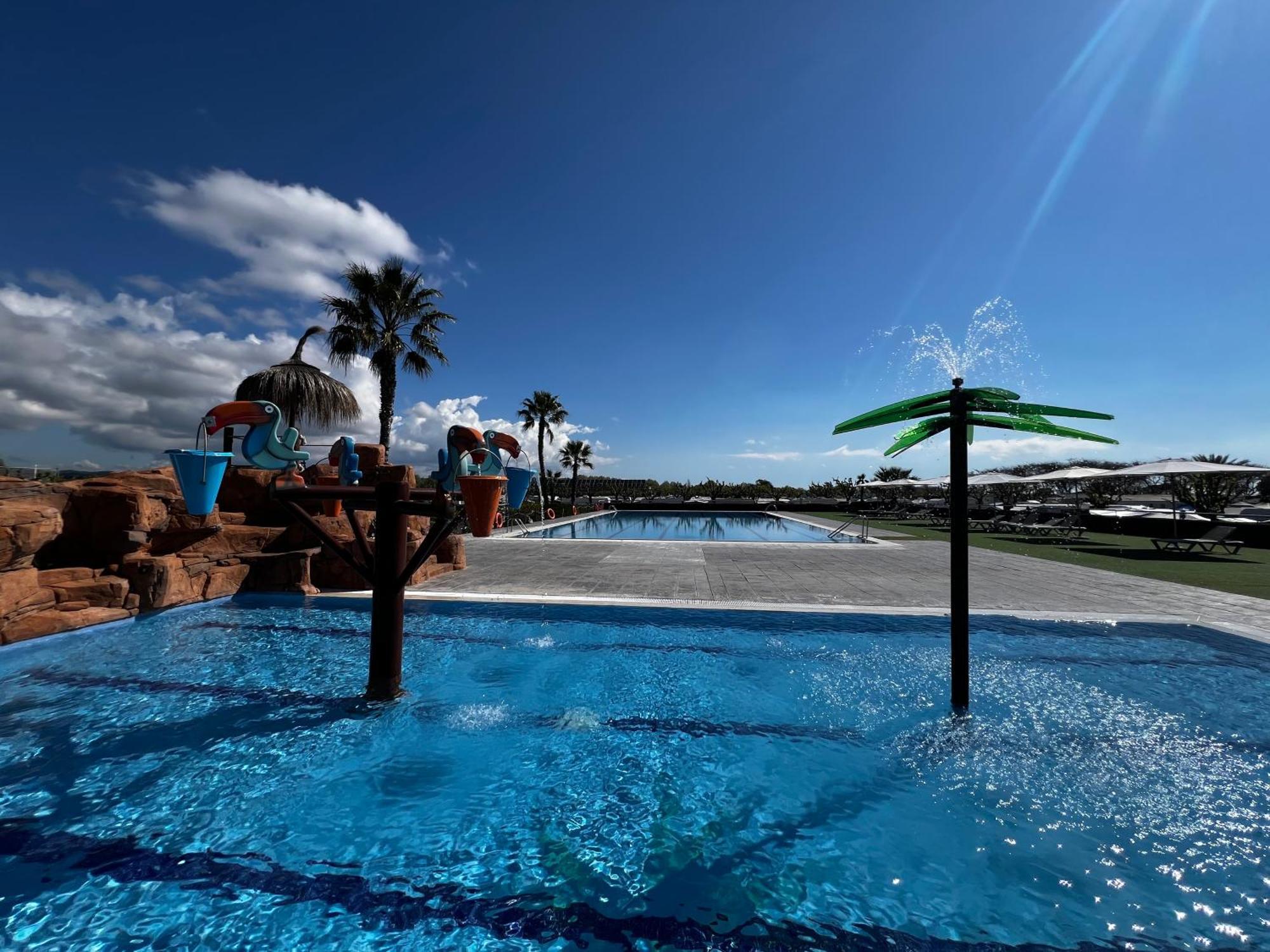 Camping Resort Els Pins Мальграт-де-Мар Экстерьер фото
